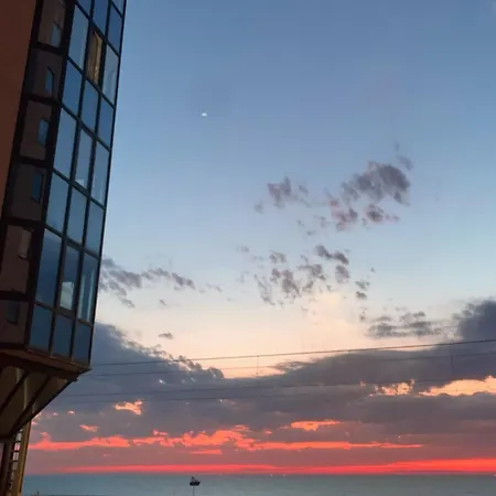 Hydro Seafront With View And Free Parking Ostend